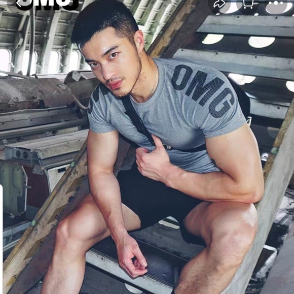 Meet your Posher, Andy - Picture 5 of 7